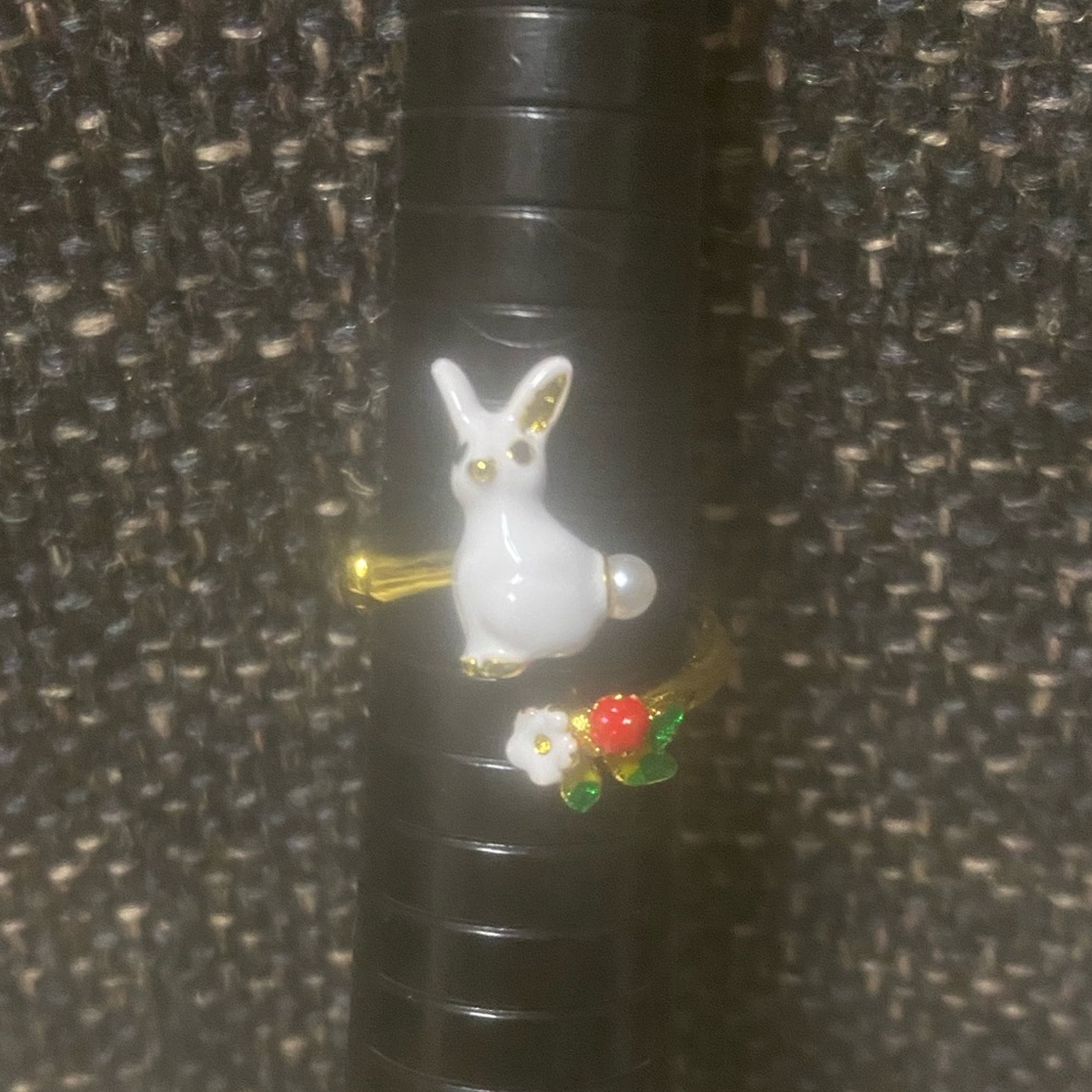 Enchanted White Rabbit Floral Ring